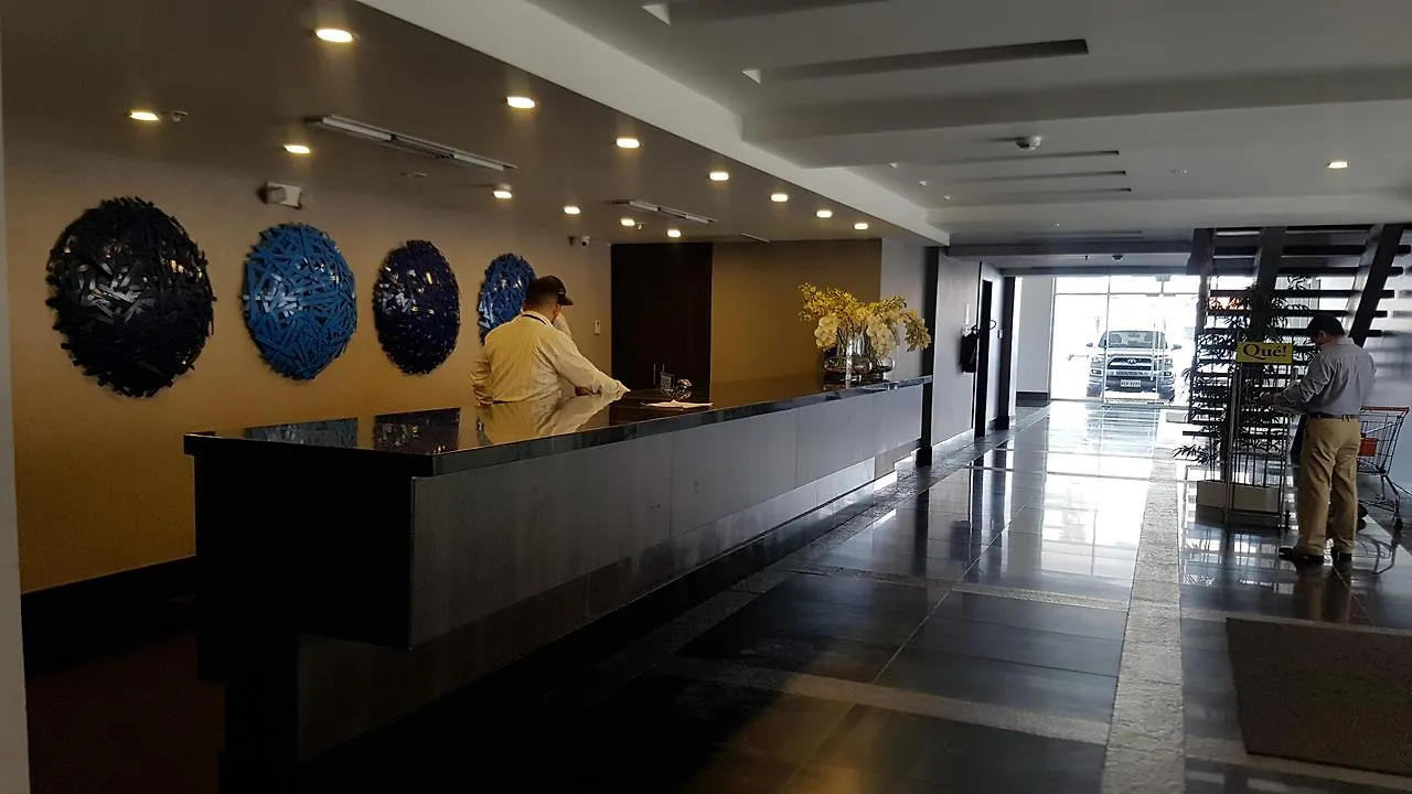 Quo Luxury Apartments Guayaquil 0*,  Ecuador